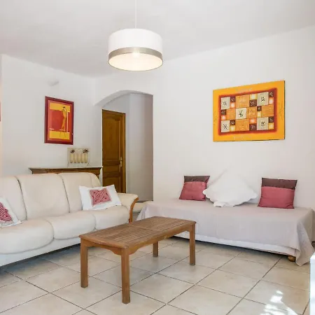 Holiday Home La Villa Tendre * ラシオタ