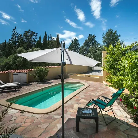 別荘 Holiday Home La Villa Tendre