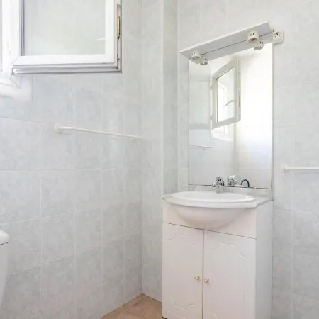 Holiday Home La Villa Tendre * ラシオタ